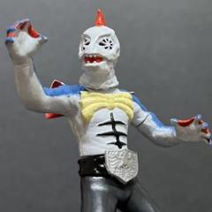 当時物　旧バンダイ　仮面ライダー　怪人　ピラザウルス　ソフビ Yahoo!オークション -「ピラザウルス」の落札相場・落札価格