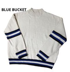 BLUE BUCKET ニット　セーター　ハイネック