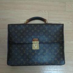 LOUIS VUITTON ルイヴィトン モノグラム バッグ ブリーフケース