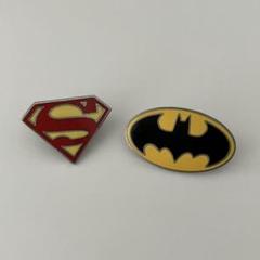 スーパーマン ロゴ ピンバッジ 1978年製 Superman™: Zazzle公式ライセンス商品