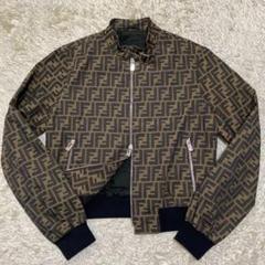レア❣️人気完売品❣️可愛いFENDI ケープ❣️ - メルカリ