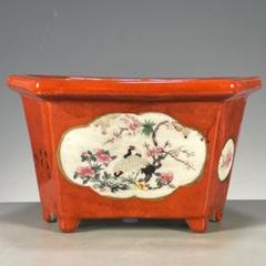 沙紅開窓ツル花鳥図菖蒲の鉢 陶磁器 装飾品 現代工芸品 美術品 置物 沙紅開窓ツル花鳥図菖蒲の鉢 陶磁器 装飾品 現代工芸品 美術品 置物