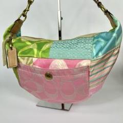 バッグ Ccach Patchwork Signature Shoulder 464 Ccach Patchwork Signature Shoulder Used item Free Shipping