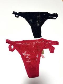 ヴィクトリアシークレット Pink レース Tバック 2枚セット 赤 黒
