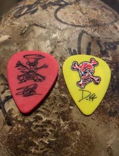 高い品質 ギターピック Roses N' Guns ガンズアンドローゼズ メルカリ - B'z ミュージシャン