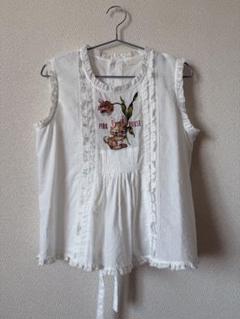 ピンクハウス 24年 長袖ブラウス ピコ加工 レース リボン 花形ボタン 生成り MA*RS】リボン付きハシゴレースブラウス - WHT/ピンク size-F