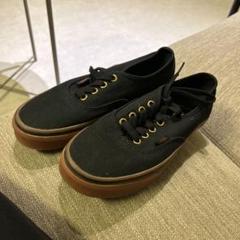 バンズ　VANS Authentic  オーセンティック　ガムソール　24.0