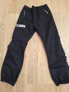 【新品】ARBN スノボウェアパンツ Mサイズ エアボーン（ARBN）（レディース）スキーウェア ボードウェア