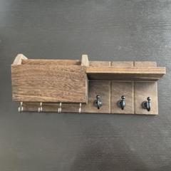 壁掛け棚
