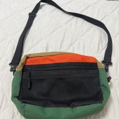ショルダーバッグ
