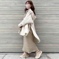 美品！　ココディール　ベージュ フード付き マウンテンパーカー