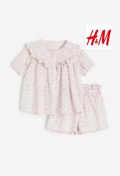 ❤︎h&m ベビー　赤ちゃん　小花柄　ブラウス　Tシャツ&パンツセット❤︎