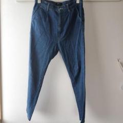 ZUCCA　ズッカ　サルエルパンツ　デニムのサムネイル