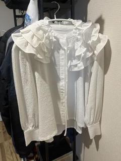 bibiy フリル　シャツのサムネイル