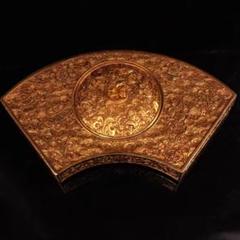 中国古美術・珍蔵硯台・古い純銅鎏金细密彫・純手作り・彫刻・置物・文房具・案頭 中国古美術・珍蔵硯台・古い純銅鎏金细密彫・純手作り・彫刻