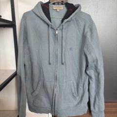 Burberryパーカーxlのサムネイル