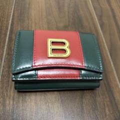 2022年最新】gucci バレンシアガ ミニウォレットの人気アイテム - メルカリ