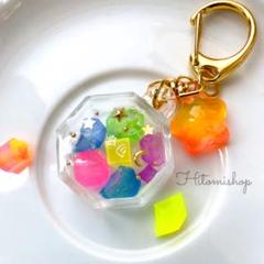 再販 琥珀糖シリーズ 【夢色】シェイカーキーホルダー レジン