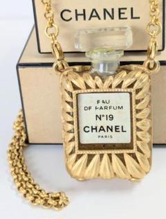 シャネル チェーンネックレス No.19 オードパルファム 中古品(27014) シャネル チェーンネックレス No.19 オードパルファム 中古品