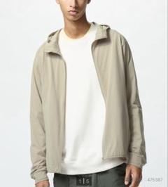 UNIQLO ドライEX UVカットフルジップパーカーのサムネイル