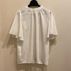 ホワイト フレアスリーブ シャツ　Mサイズ