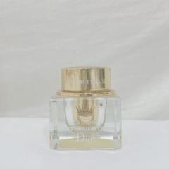 新製品　未使用　ロー ド ヴィ ユー エ レーヴル　(目元•口元クリーム) DIOR】 ロー ド ヴィ ユー エ レーヴル(展開店舗限定) - スキンケア