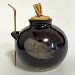 日本のアンティーク 醤油壺 陶器製 焼物 釉薬 旧家蔵出し 花瓶 花器 壷 ☆大人気商品☆ 日本のアンティーク 醤油壺 陶器製 焼物 釉薬