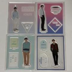 SEVENTEEN カフェ　アクリルバッジ  ミンギュ　ウォヌ　ジュン　ウジ 2025年最新】SEVENTEENカフェ2020の人気アイテム - メルカリ