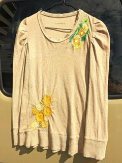 トップス　ダーニング刺繍リメイク