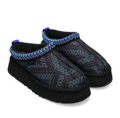 新品】UGG TAZZ MAXI TASMAN スリッポン - メルカリ