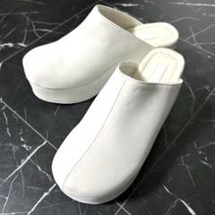 Lily Brown リリーブラウン シンプルサボ 厚底 ホワイトのサムネイル