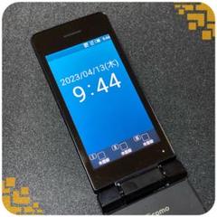docomo SH-03L ブラック 携帯電話本体、充電器、スタンド付き