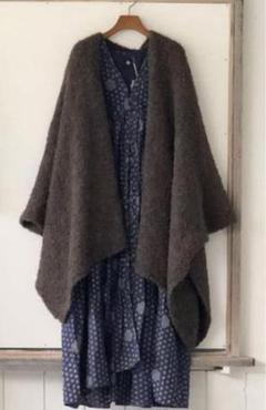 お買い得モデル maison 未使用 de アルパカ混ブークレポンチョ soil ジャケット・アウター