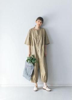 極美品✨ポルテデブトン　日本製　ピンタック　コットンリネンブルゾン　生成り 極美品✨ポルテデブトン日本製ピンタックコットンリネンブルゾン