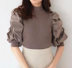 AMBIENT 美品 シャーリングパフスリーブニットトップス Fのサムネイル