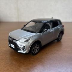 新品未開封　トヨタ ライズ 非売品 ミニカー 非売品 トヨタ ライズ RAIZE カラーサンプル 1/30 ミニカー