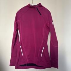 Under Armour ランニング用トップス ピンク