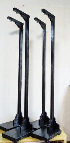 絹 全高で125cm 吊るし飾り台 4台 絹様専用 全高で125cm 吊るし飾り台 4台 - メルカリ