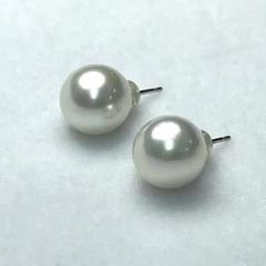 白蝶真珠 シロチョウ パール ピアス pt900 13mm