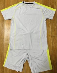 GU ՏᑭOᖇTՏ 2点セット TシャツMサイズ パンツSサイズ