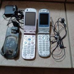 折りたたみ式携帯電話 ホワイト ピンクです超お買い得ジャンク品です。