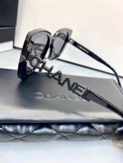 正規店仕入れの CHANEL 5493 ブラックココマークサングラススクエア c622 小物