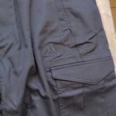 新品未使用　adidas ネイビー カーゴパンツ