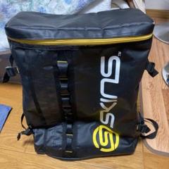 Skins リュックの中古 未使用品を探そう メルカリ