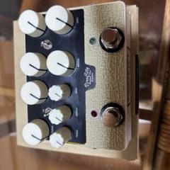 ギター Verocity VeroTwin 2in2out FTM-B/VAC-B VeroCity Effects Pedals FTM-Custom試奏動画(Dr住吉) - YouTube