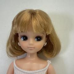 リカちゃんキャッスル　赤いカメラモデル オンラインの赤カメちゃん✨届きました！ お顔は可愛い♡ けど