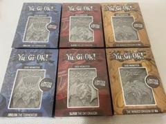 遊戯王 三幻神 金属製 カード 3種✕2セット シリアル入り 世界5000枚限定 遊戯王』神のカード「三幻神」が立体的に！ 重厚感ある金属製