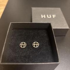 HUF シンプル円形ピアス
