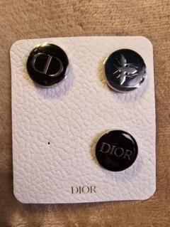 Dior　バッヂのサムネイル