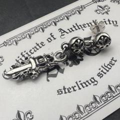 A&G ダガー ドロップ ピアス